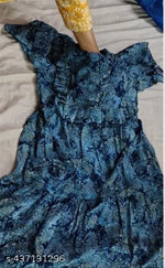 Zanies Women Floral Printed Teal Maxi Dress