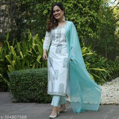 Designer Kurti Set For Women'S