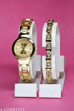 Unique Flower Designer Round Dial Attractive Metal Belt Analog Watches for Women