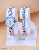 Ronical  Analog White Dial Watch With Heart Shape Rosegold Bracelet Combo For Womens And Girls Pack Of 2 Analog Watch
