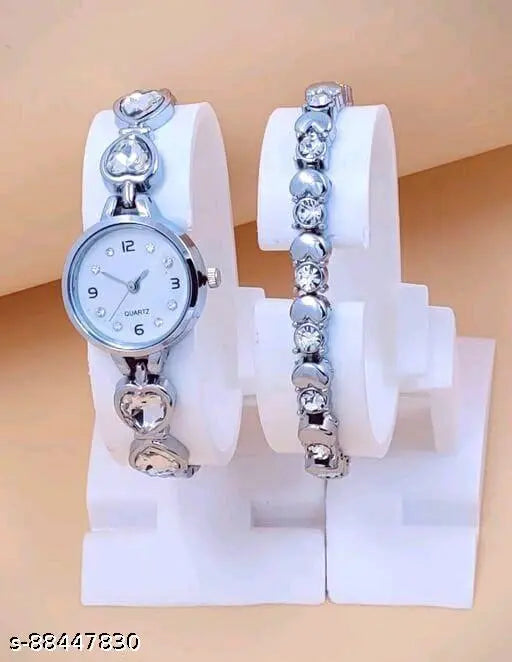 Ronical  Analog White Dial Watch With Heart Shape Rosegold Bracelet Combo For Womens And Girls Pack Of 2 Analog Watch