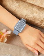 Amigos- Black diamond Rubber Strap Student Analog WristWatch