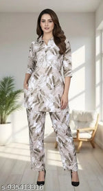 Trendy Fashionable Women Top & Bottom Sets