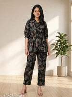 Trendy Fashionable Women Top & Bottom Sets