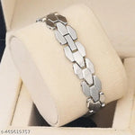 Latest Women Analog Watches