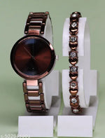 New Arrivals Festive Seasonal Stylish Throns Fit Round Ad Solid Gold Dial Metal Chain Belt Analog Watch with Attractive Diamond Studded Bracelet Combo for Women & Girls.