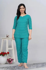 Trendy Fashionable Women Top & Bottom Sets