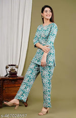 Trendy Fashionable Women Top & Bottom Sets