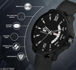 LIMESTONE Classic Men Black Silicon Analog Watch